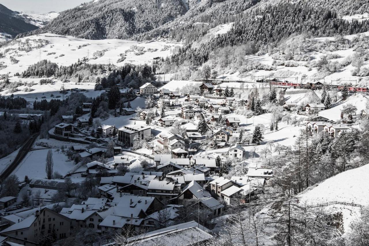 Hotel Bed & Rooms , Corte Rossa -1 Min Walk To Bernina Express Tirano Exterior photo